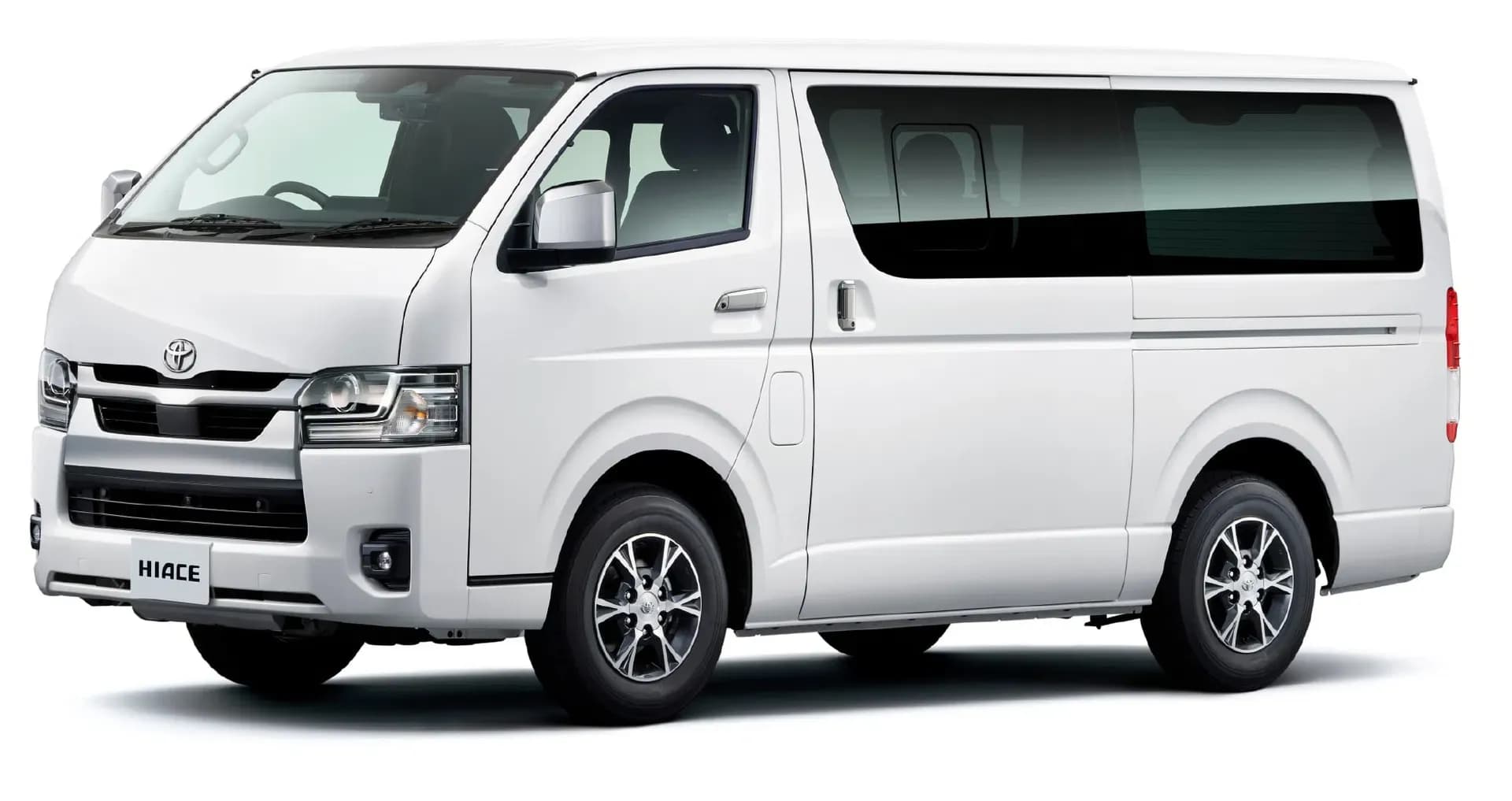 Comfortable 5-seater car for family tours